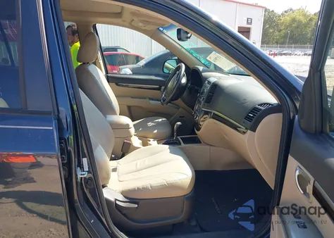 2012 Hyundai Santa Fe Limited z USA, uszkodzony, nr VIN 5XYZK3AB8CG139360